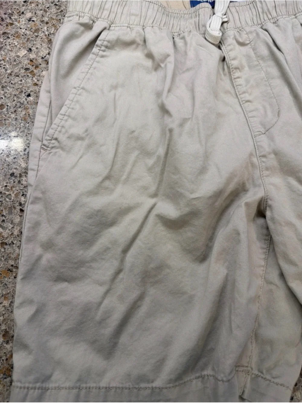 4/$15 Two pair Old Navy boy's Beige and gray Drawstring Shorts 14/16 plus